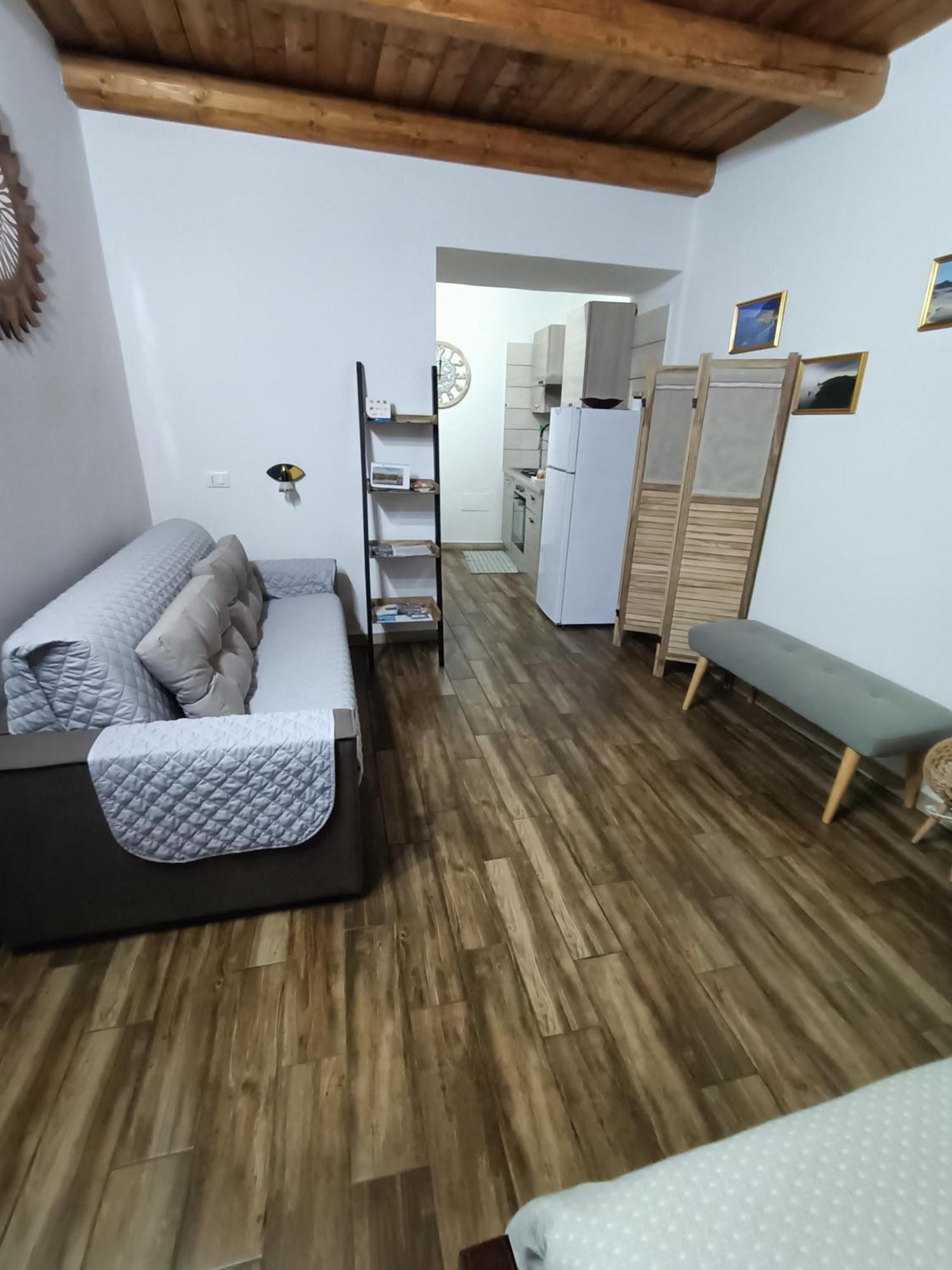 Bed And Breakfast Raggio Di Sole 이글레시아스 외부 사진